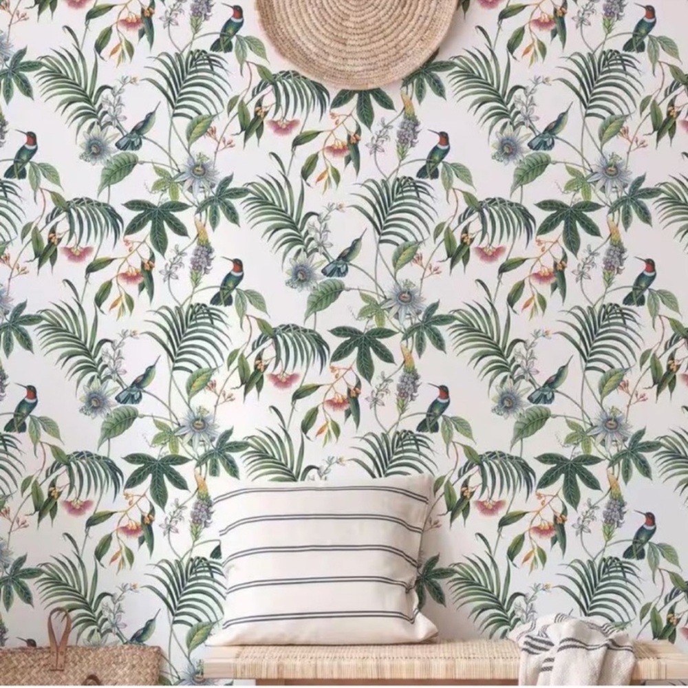 New! 1 Roll Adilah White Tropical Floral Wallpaper by Superfresco Easy, 56 sq ft - Picture 4 of 11